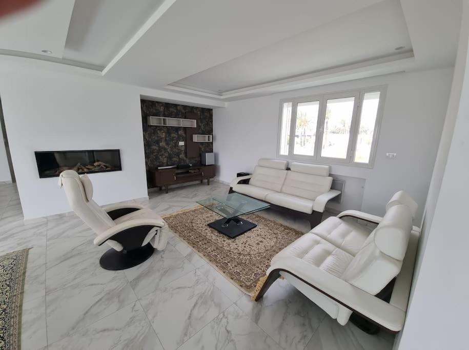 Villa Dar Jamila - Au Coeur De L'Oasis - à Gabès Extérieur photo