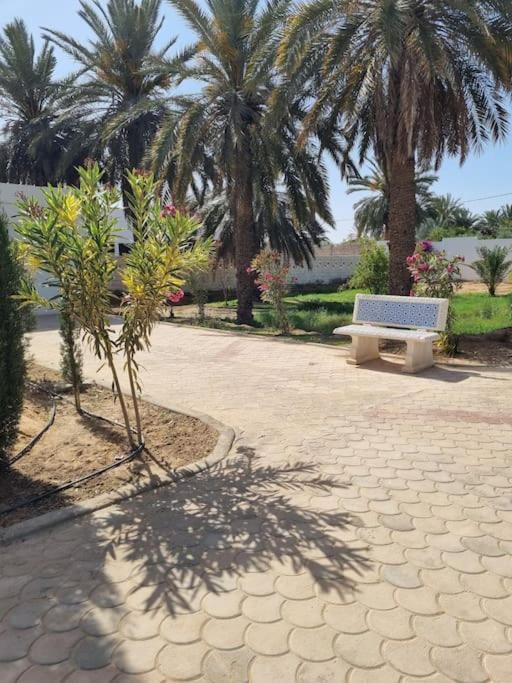 Villa Dar Jamila - Au Coeur De L'Oasis - à Gabès Extérieur photo
