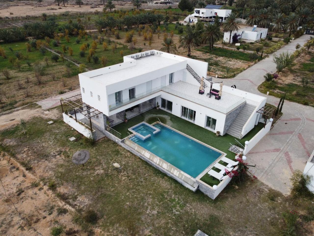 Villa Dar Jamila - Au Coeur De L'Oasis - à Gabès Extérieur photo